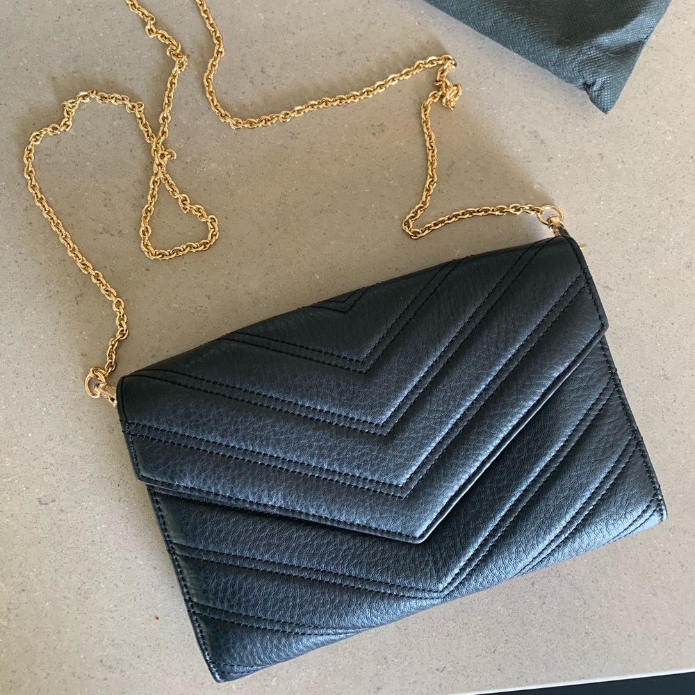 BRAND NEW Vince Camuto clutch